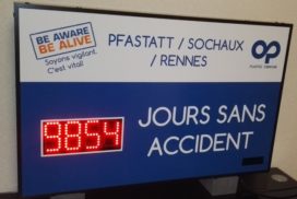 Plastic Omnium - Jours sans accident - 4 digit 8cm