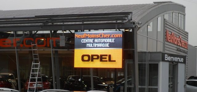 Ecran publicitaire LED RGB25-70