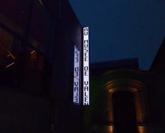 Ecran publicitaire LED RGB16-62
