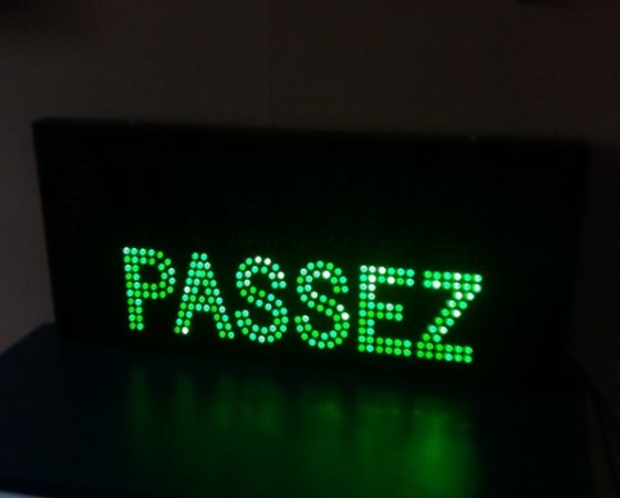 Caisson lumineux Passez